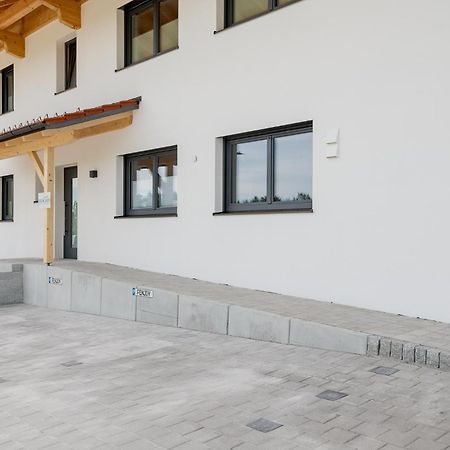 Fenjoy: Ferienapartment In Neubau / Balkon / Bbq Bernau am Chiemsee Exterior foto